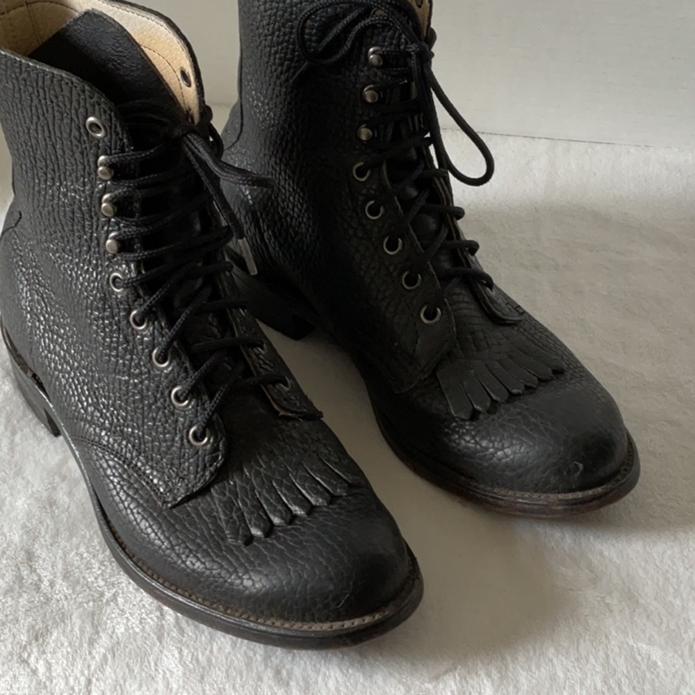 Brahma Black Lace-Up Boots with Textured Leather vintage